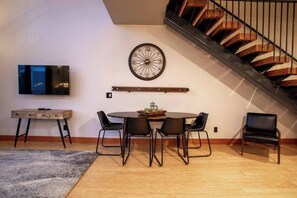 Kitchen Table