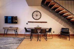 Kitchen Table