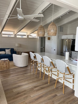 Kitchen with Island Seating