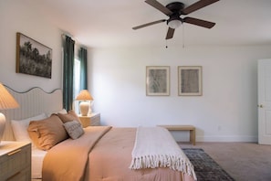 Master Bedroom (1)