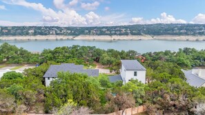 Lake views- 1 block away from boat ramp