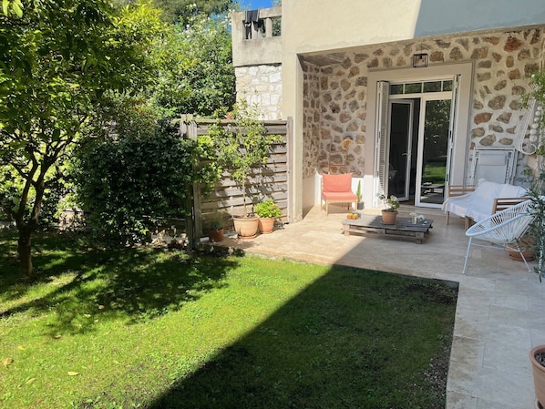 Terassi/patio