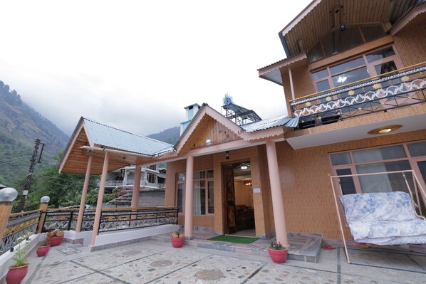 Exterior