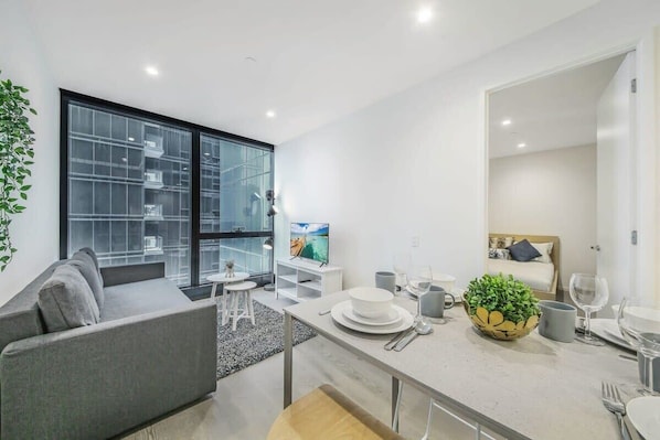 A fully furnished, modern & cosy interior
