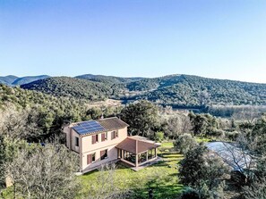Maison, Domicile, Paysage, Zone Rurale, Chalet, Établissements Humains, Ferme, Biens, Station De Montagne