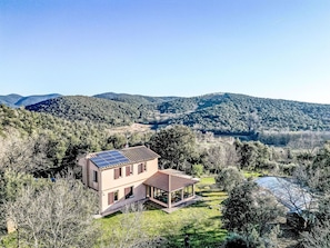 Maison, Domicile, Paysage, Zone Rurale, Chalet, Établissements Humains, Ferme, Biens, Station De Montagne