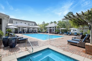 Fairmont Heritage Pool & Hot tub at Inspiration