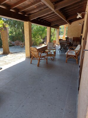 Terassi/patio
