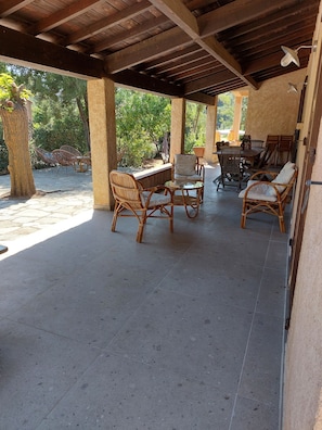 Terassi/patio