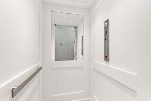 Elevator