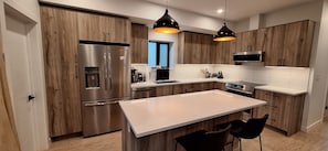 Kitchen (2)