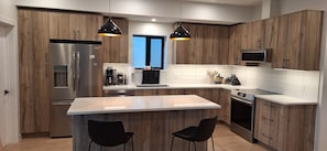 Kitchen (1)