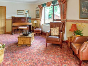 Living room | Dyffryn Conin, Clynderwen