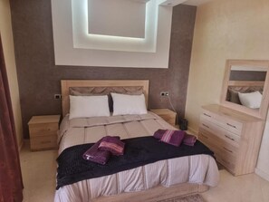 chambre 1 parentale +balcon vue mer