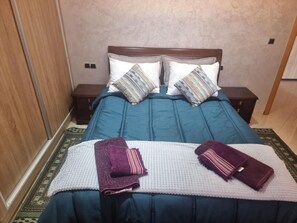 chambre 2 grand lit double +fenêtre vue mer