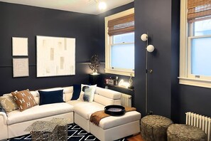 A party-ready space to sing, sip, and shine in style - with Karaoke, Bar, TV