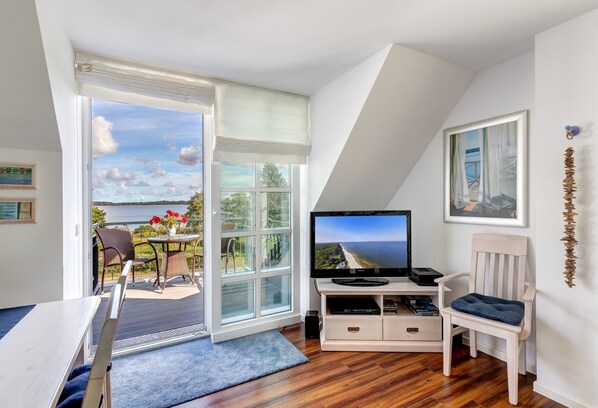 TV / Multimedia