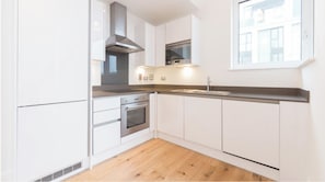 Kitchen, Oven, Electric Stovetop, Kitchenware