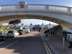 Pier road bridge