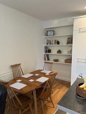 Dining table with seating for 4