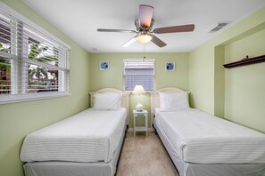 It’s a great setup for families traveling with children or groups who need separate sleeping arrangements.