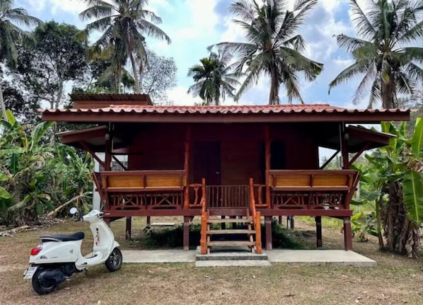 Exterior