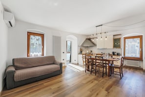 Living and dining room
