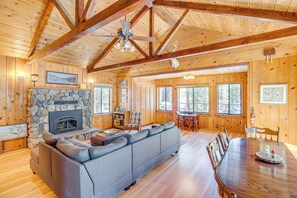 Living Room | 1st Floor