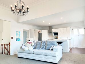 upstair living room