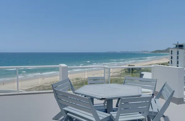 Alfresco Dining 