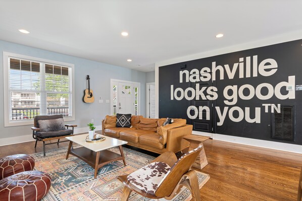 Nashville looks good on you...You look good on this couch!