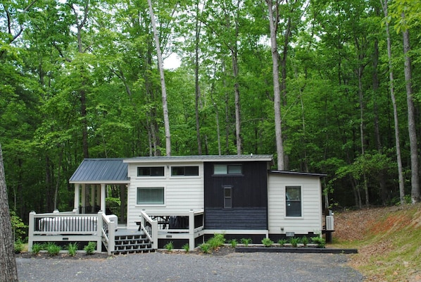 New Tiny House! Luxury Living in a Small Space!
