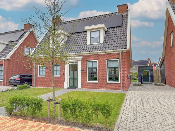 Holiday Home Exterior [summer]