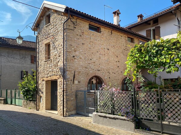 Autumn, Building Exterior, Spring, Winter