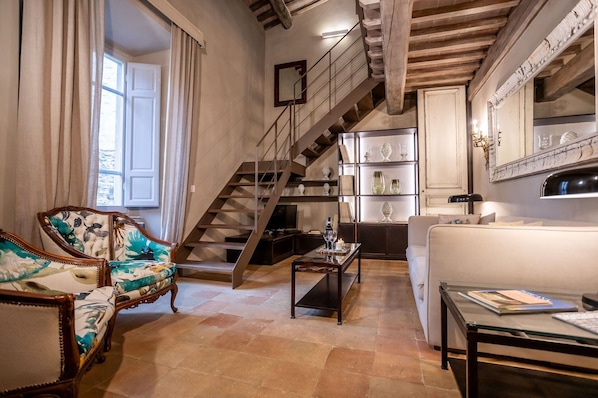 Meubles, Design Intérieur, Sol, Sol, Canapé, Salon, Pièce, Plafond, Éclairage, Chaise