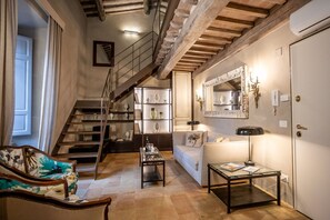 Meubles, Design Intérieur, Mur, Sol, Sol, Plafond, Pièce, Éclairage, Domicile, Salon