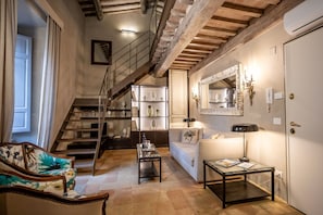Meubles, Design Intérieur, Mur, Sol, Sol, Plafond, Pièce, Éclairage, Domicile, Salon