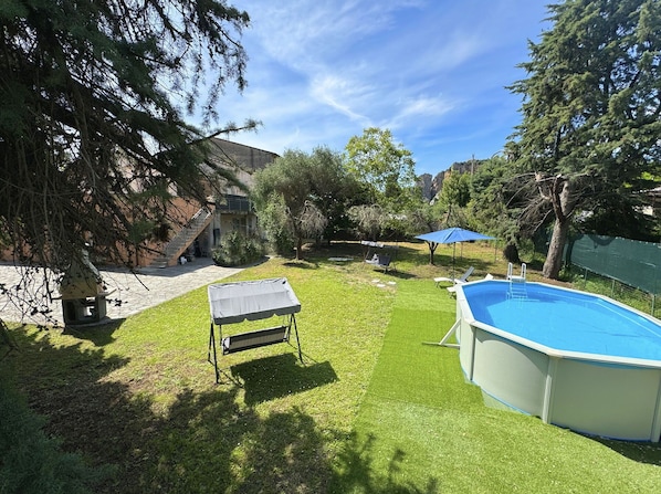 Swimming Pool, Garden, Shade, Lawn, Backyard, Landscaping, Yard, Estate, Artificial Turf, Hacienda
