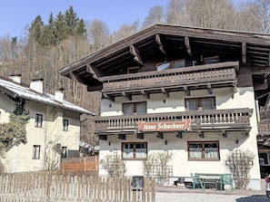 Tür, Hütte, Abstellgleis