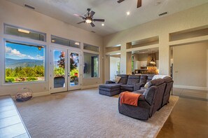 Relax - Living Room