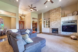 Relax - Living Room