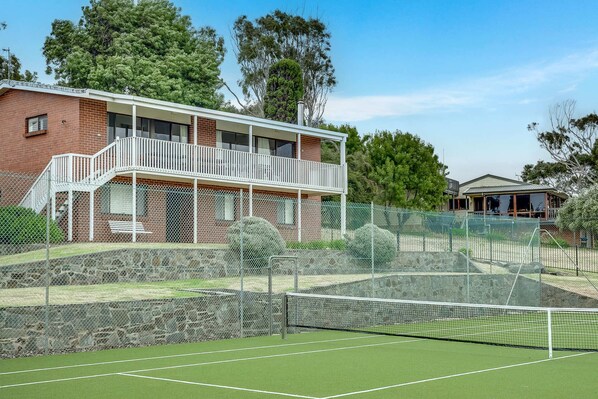 Tennis court