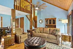 Comfortable furnishings in the living room