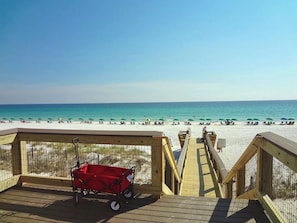 Beach Access for Paradise Retreat