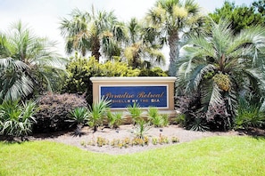 Paradise Retreat