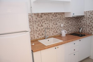 Equipped Kitchen