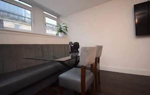 Cosy dining area
