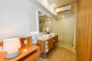 Toilet,Bathroom