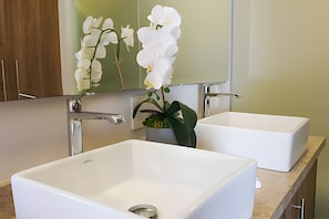 Toilet,Bathroom
