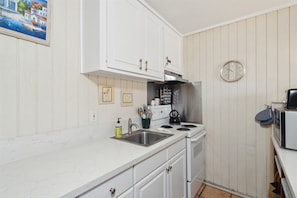 Indoors, Sink, Sink Faucet, Kitchen, Appliance